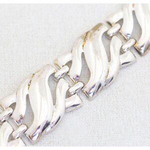 8 inch, Vintage Silver Tone Wavy Links Elegant Bracelet - A24